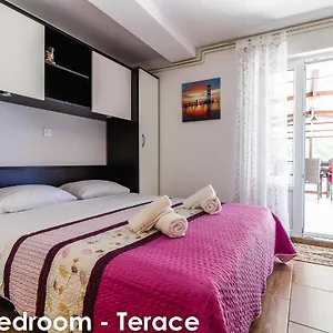  Apartment Relax - Big Terace & Grill