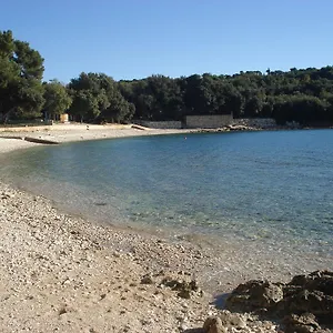 https://holiday-home-julia.pula-hotels.org