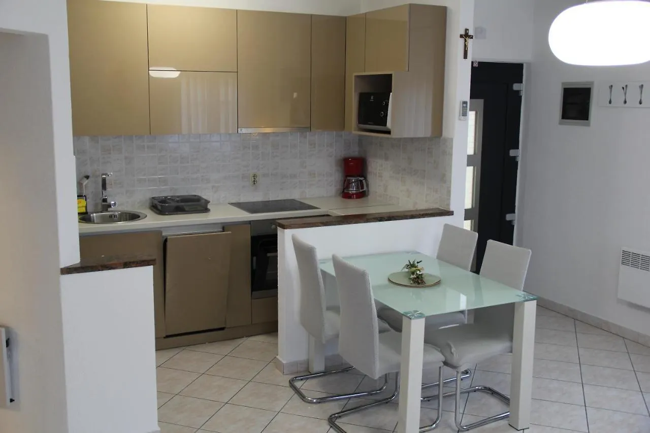 Apartment Zarko