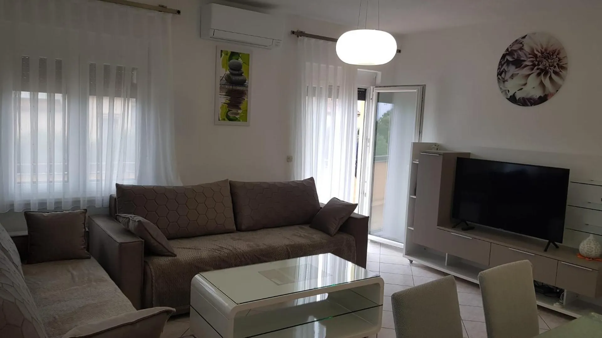 Apartment Zarko